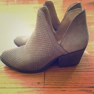 Steve Madden Booties